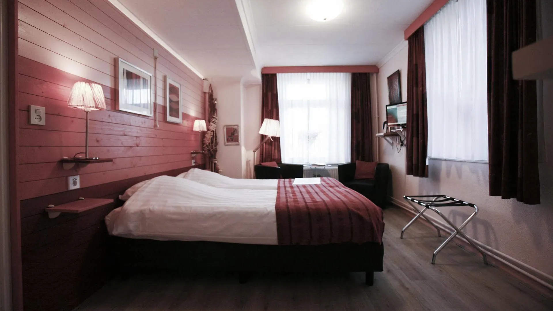 Carre Hotel Zuid-Limburg Hulsberg 3*,  Netherlands
